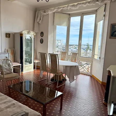 Apartment Privat *
