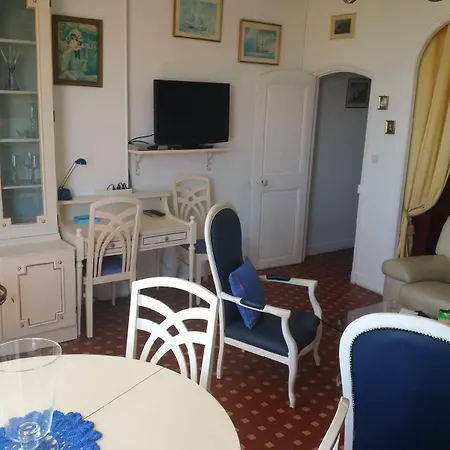 Apartment Privat *
